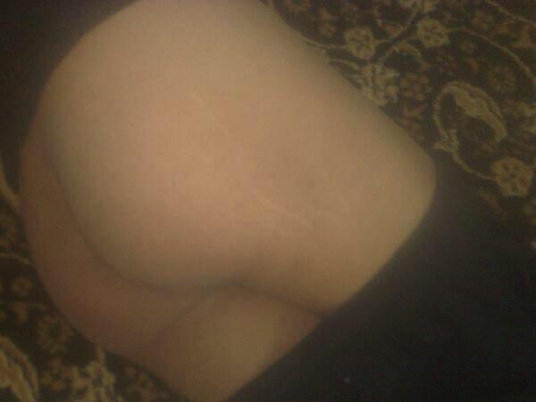 dyothabeer080's tweet photo. للي زبه اكبر http://t.co/6vt33NXq3i