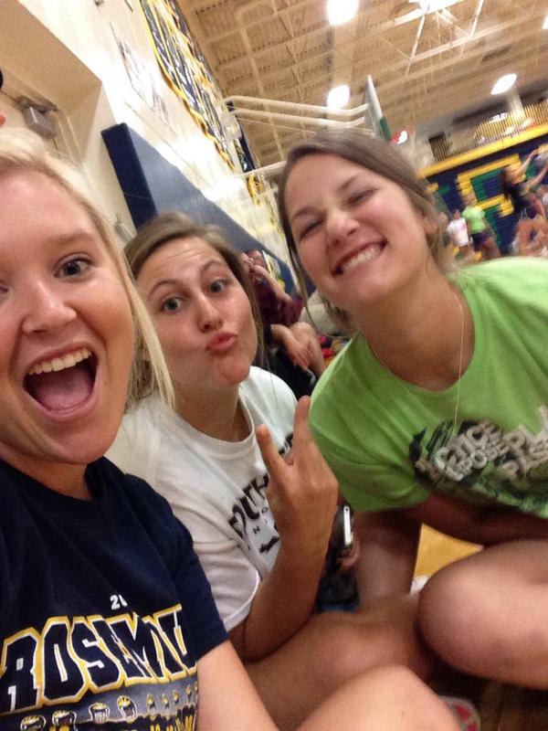morganlonghenry's tweet photo. I'm gonna miss them so much ugh http://t.co/eaUGMMYHEv