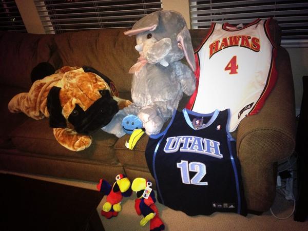 JoJoBallestero's tweet image. Not a bad showing at the OC Fair for ya boi 😁 #johnstockton #spudwebb