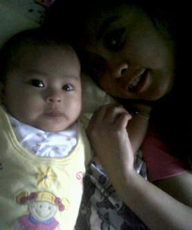 ErisaNFN's tweet photo. Tidur lagi dong cantik :( http://t.co/lp77cglDmt