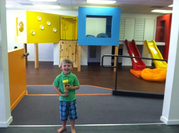 karathomp13's tweet photo. The new hangout @ hideout in westlake (where all the cool moms &amp; nannies take their kids) http://t.co/lLgn8ZESfE