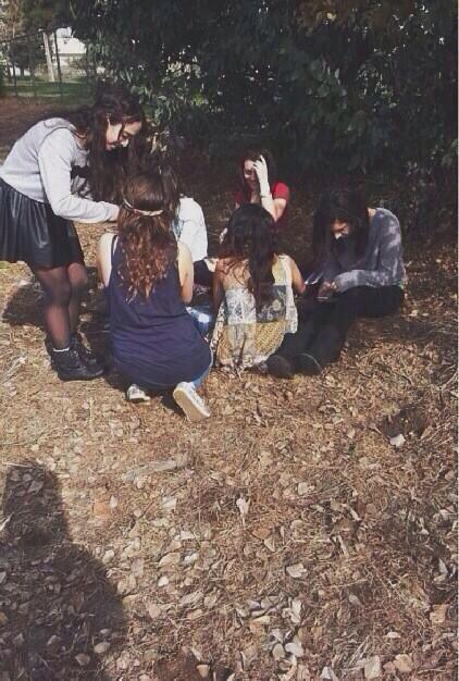 LauraDlgr's tweet image. Smoking circle😗✌️💨🎀 #missingcali