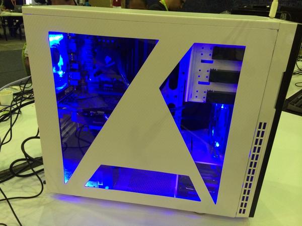 CasemodPB's tweet photo. Projeto #NTwhite na #CPRecife3 http://t.co/XjL7RF6yTb