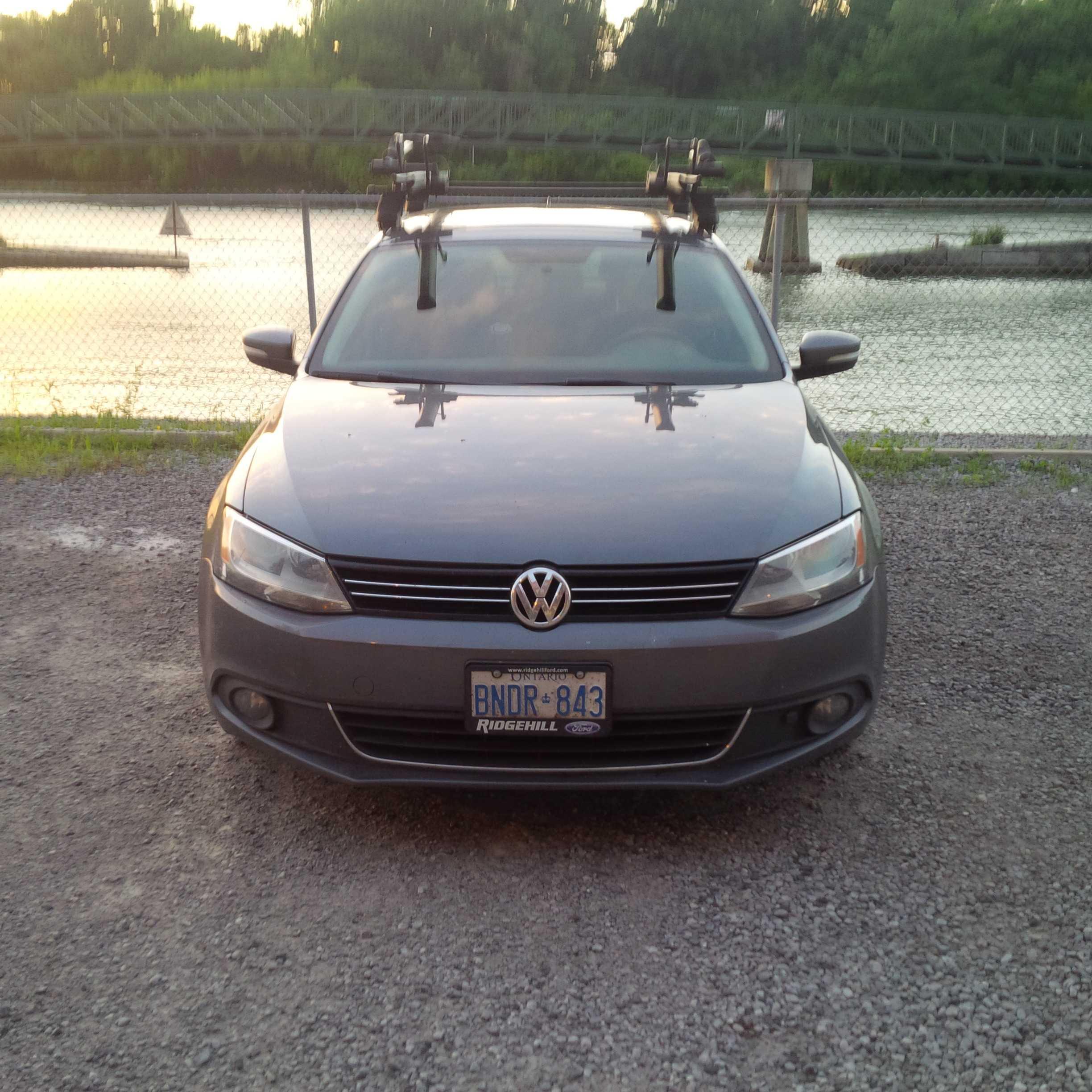 Christian Mallet on X This morning driving to work in VWcanada jetta TDI. 4.9 L 100 Km 105 km with Thule roof rack and two bike Racks http t cYeWpzeKCz X