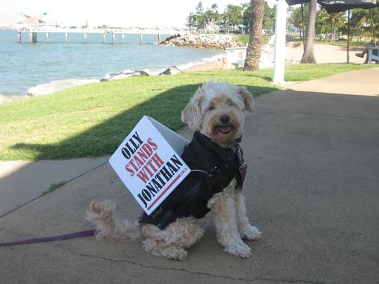 OllyActivistDog's tweet photo. Jono exposed #ANZ funding coal that would have destroyed Leard Forest. #standwithjono #auspol http://t.co/0p0d5isJIY