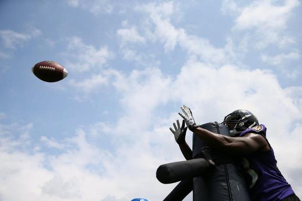 Ravens's tweet photo. Practice #1 starts in an hour. 

We'll be live-streaming from the field. 

WATCH on app &amp; at http://t.co/LU5XW8yjCu http://t.co/ZYG8ERtKgq