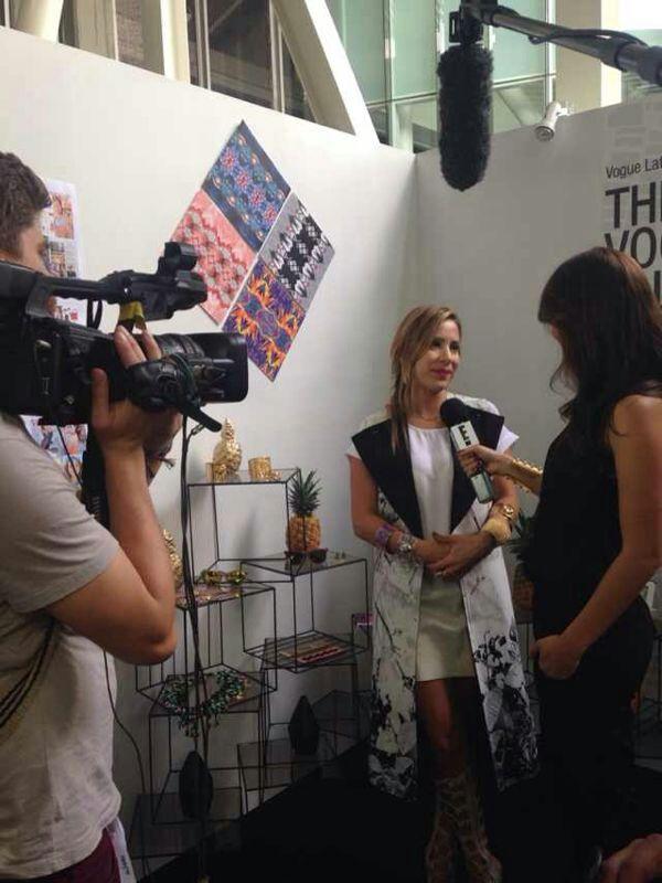 BRBFInfinity's tweet photo. @floramazona being interviewed by @eonline last night at @ColombiaModa. #Colombia #Colombiamoda2014 #BluBond #Fashion http://t.co/XFc3PYJazZ