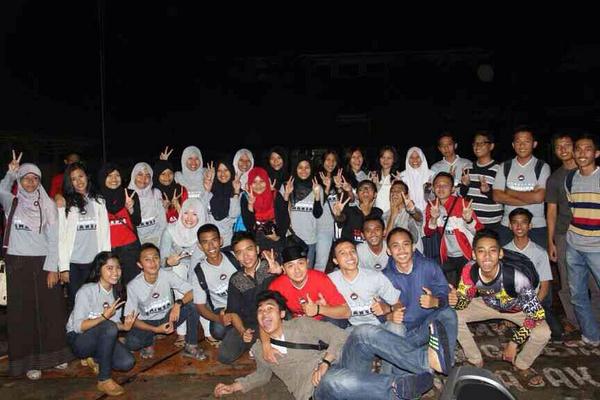 PASKIBRA_SMA1's tweet photo. Nih spesial buat @Paskibra_22 :) terimakasih sudah menjadi keluargaku selama kurang lebih 2 tahun ❤️ http://t.co/ZNSEBKeHL2