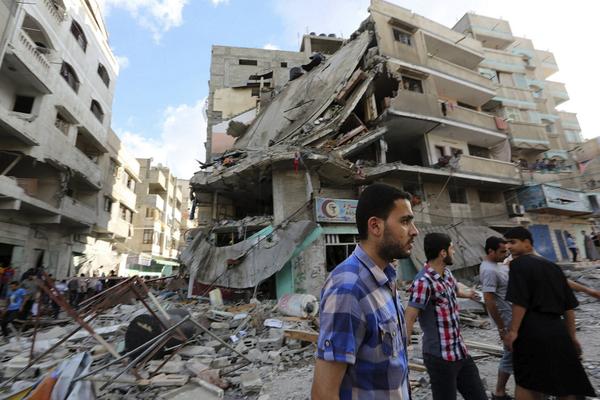 teleSURtv's tweet photo. #Palestina pide ayuda al mundo por catástrofe humanitaria http://t.co/FXaYaBB3kZ http://t.co/CQ8Co8Aug5
