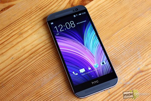 phonandroid's tweet image. La mise à jour #Android443KitKat du #HTCOneM8 est officiellement disponible ! goo.gl/Q4KRyf