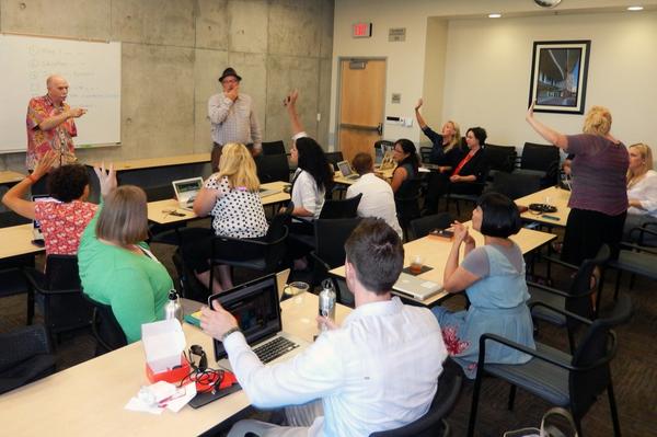 mizuko's tweet photo. @hrheingold @jimgroom RT @dmlresearchhub: great minds working together. This is going to be big. #connectedcourses http://t.co/EjtuJLpD47