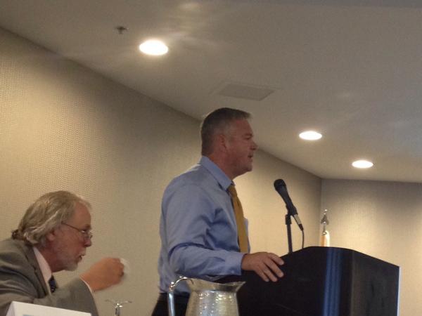 <a href="/SanDiegoPlan/">San Diego Planning</a>'s Tait Galloway talks Midway Community Plan at <a href="/CitizenSanDiego/">C-3 San Diego</a> breakfast!
