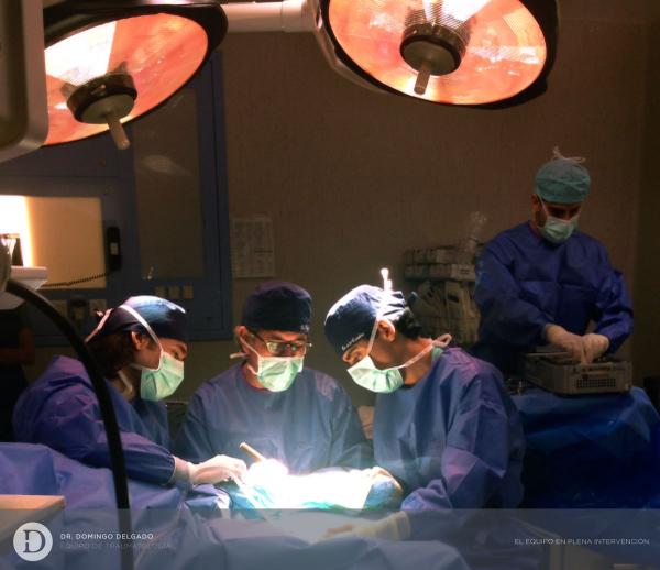 drddelgado's tweet photo. Nuestro Equipo Médico a la vanguardia en las últimas técnicas quirúrgicas para ofrecer una completa recuperación. http://t.co/hqMZC0Xv5o