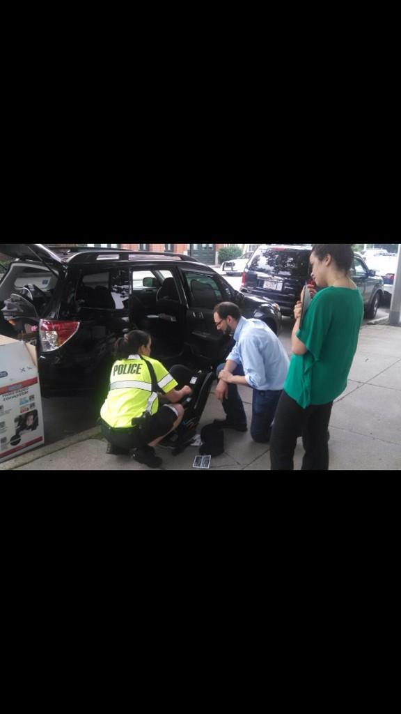 CSD_INTERN's tweet photo. Car seat installation with Officer Katie today! http://t.co/ZqZ0uXaSLQ