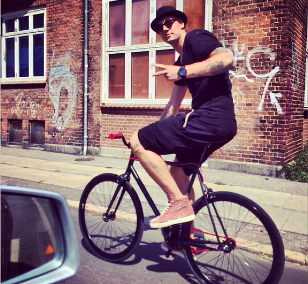 Paddy Power on Twitter: "Meanwhile, Nicklas Bendtner steps up his