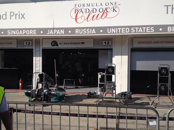 levics's tweet image. Apskatām mašīnas! (@ Pit Lane w/ 8 others) swarmapp.com/levics/checkin…