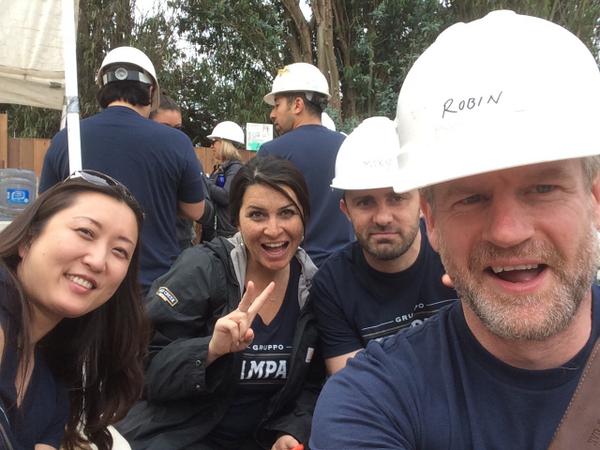 robincoupar's tweet photo. Habitat work mates #habitatterrace @habitatgsf @teamcampari @susankwon @mikepiceduck @shaniqua311 @camparicares http://t.co/pxQdEC80jI