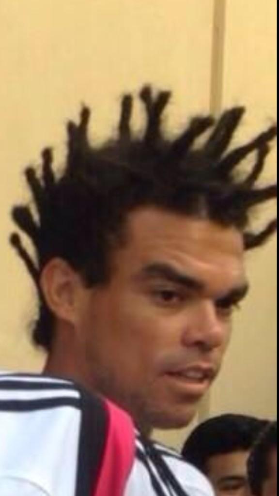 fcpdirect's tweet photo. Bah bravo pepe mdddr 😂😂😂😂 http://t.co/gSeqkpFr3M