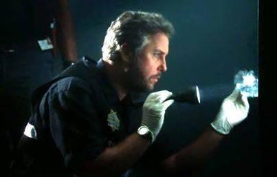 CSIcrimecity's tweet photo. Help Grissom examine this piece of evidence!  Play CSI: Crime City > > http://t.co/ZiDIVpldiD http://t.co/HiGqh4sbJ8