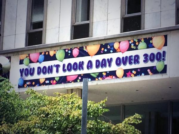 KrystalSikesQL's tweet photo. I agree! Looking younger by the day! Time to celebrate! #DetroitProud #DetroitBDay #313 http://t.co/KWPXn7LQrx