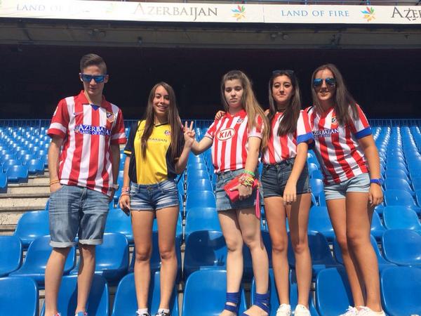 Mariina_Moreno's tweet photo. Jefazos en el Calderon!! http://t.co/fee5tM1SGY