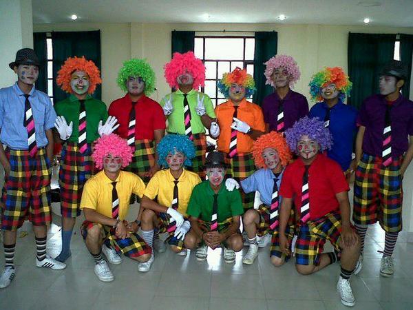 pertama kali jadi badut