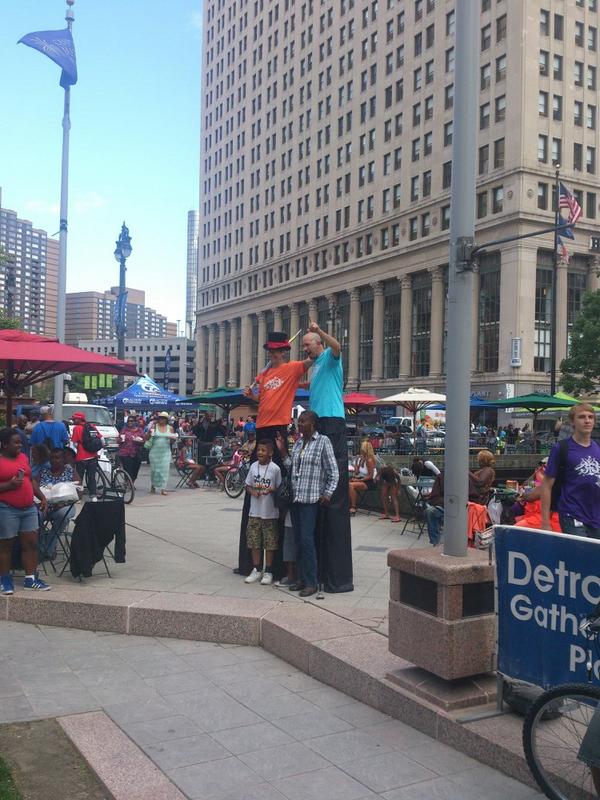 BrainzandBrawn's tweet photo. Happy Birthday #Detroit . Thanks @QLCareers for a great day. #DetroitBDay #DeroitProud #313 http://t.co/W4cWT0lG9G