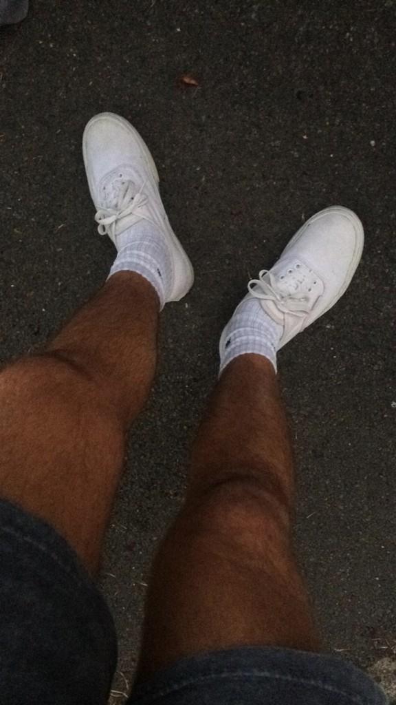 Bradley Ayrton on Twitter: vans &amp; nike socks #tanned #legs #vans #socks #nike #active http://t.co/2WiEI1KNNM" / Twitter