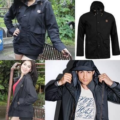 gilangg27_os's tweet photo. @DefriZuamaJMPD TRACKSUIT CR7 BLACK
Size M L XL
CUMA 165rb
Order cek BIO  http://t.co/XVLirU9Xq3