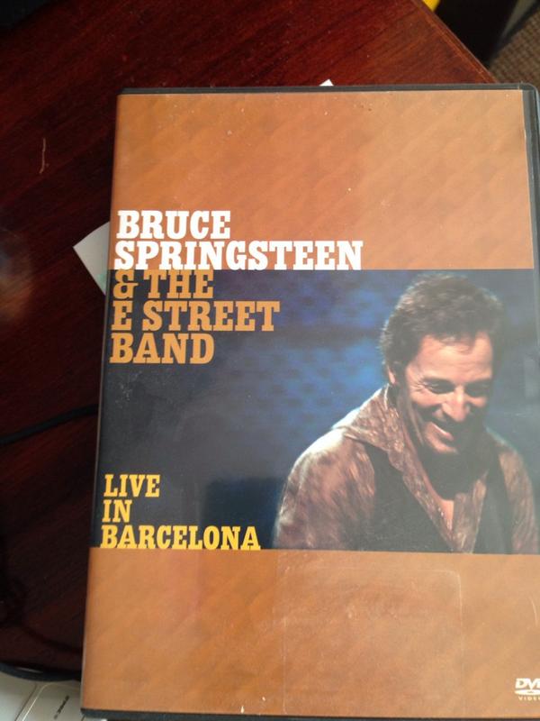 dullardthethird's tweet image. Why not?? #brucebuds #ripdanny #ripbigman #toobigtodie