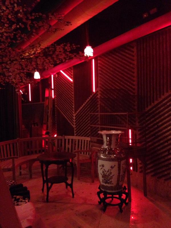 InterviReview's tweet photo. At the opening of very arty and oh so unusual addition to Mayfair scene @cafekaizen http://t.co/8QZg72MTwr