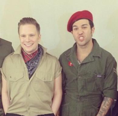 Brendon Urie.  (@pctevventz) on Twitter photo 