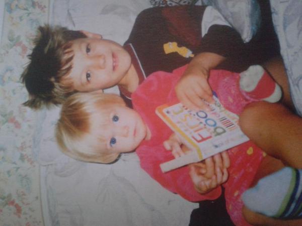 1Ds_Notes's tweet image. FOTOS||Privadas de Louis en el libro Life as One direction #1D's