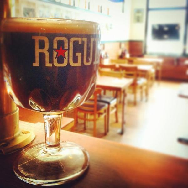 RogueAles's tweet photo. New brew, #Doppelsticke celebrates 25 years of #RogueAles at @OregonBrewFest. Exclusively at our pubs & #OBF27. http://t.co/LWhCihJMCy