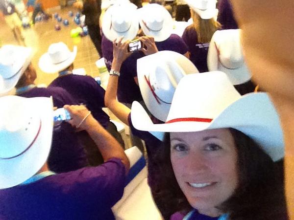 lisegaluga's tweet image. You help shape our name and our reputation - we are ever grateful! @SMART_Tech #smartee party!