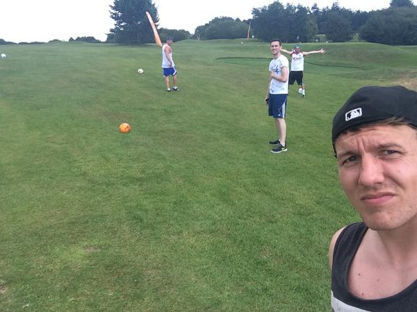 j_turner91's tweet photo. Top day playing footgolf @LeedsGolfCentre ⚽️⛳️ #ladsdayout #holeinone http://t.co/gqaVadXWjR