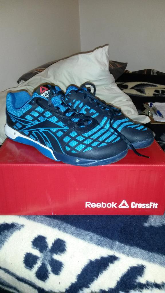 OliverCash1's tweet photo. I have such a bad addiction...but @reeboksa just makes the best gear out there! #addict #4thpair #nanos #crossfit http://t.co/0S0XqTMStr