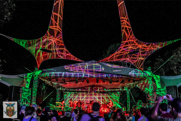 TheBestFest's tweet photo. #tbt when @_Conspirator_ carved up our stage with their insane projections on Funktionforms installations. http://t.co/zaXqZfTQB2