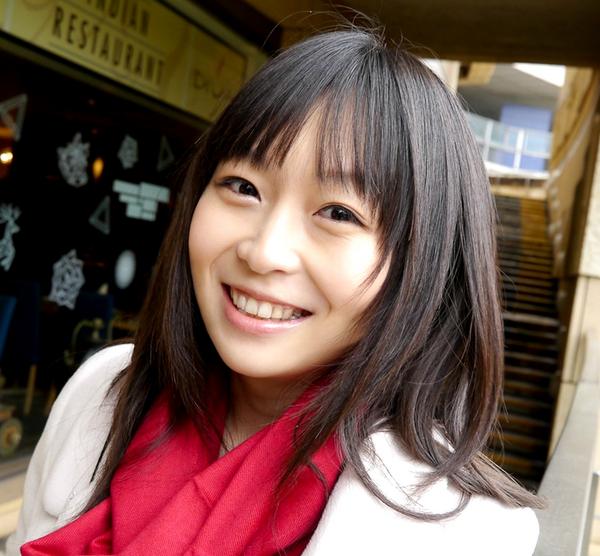 Aｖ女優さんの笑顔も好き Aｖ女優さんの笑顔も好き ということで Av女優さんの笑顔をどうぞ 笑 この女優さんもホントにバストも超きれいで ヨガとかマッサージもしてるからかな ホントにきれいなボディで 笑 ふっくらほっぺ も超