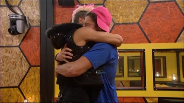 89razorskate20's tweet photo. #Zankie celebrating their HOH win! #BB16 http://t.co/2VmLWrSIpT