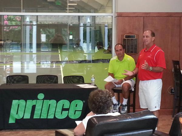 briddletennis's tweet photo. @USPTA TN coaches workshop @JulioGodreau talking jr development pathway @PrincePromo @Prince_Tennis #uspta #tennis http://t.co/TnleVuKeCu