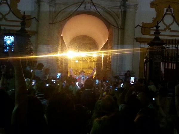 JOSEMANUELSOTO1's tweet photo. Enhorabuena a @rafitaserna por su Puerta del Principe, el sueño d cualquier torero, ole tu!!! http://t.co/4tIm1T2v4a