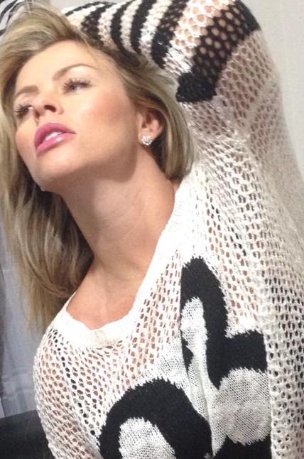 sandramunoz20's tweet photo. Friooooooooo,toco acostarme buena noche pues muaaaaa http://t.co/qeiQdbhton