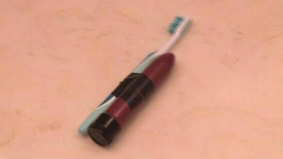 StephHasNoChill's tweet photo. My hoe ain't spending $75 on a damn vibrating toothbrush, I got her this http://t.co/sjJt5tfSFP