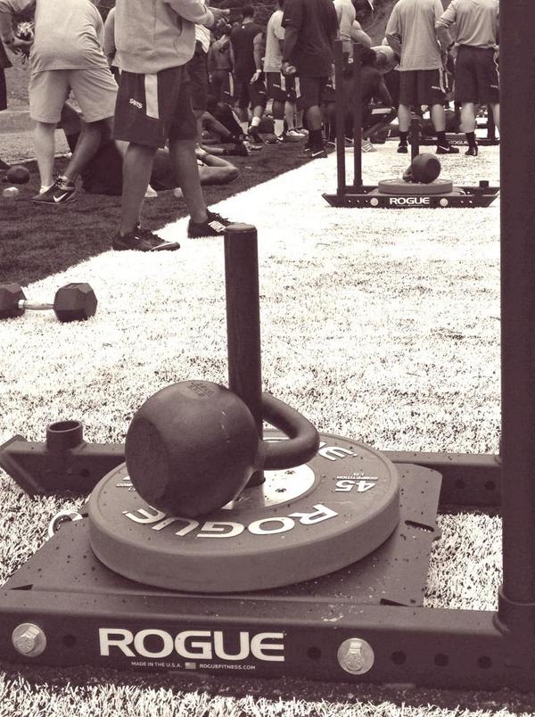 SeanPayton's tweet photo. Special thanks to @RogueFitness for a GREAT training camp weight rm! 90 @Saints Pushing it! Good luck @CrossFitGames http://t.co/g8GGZu3Rbs