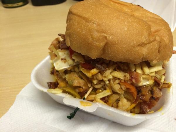 pecasmia's tweet image. Finally found a proper lunch in Orlando.  Rufus BBQ sandwich @yellowdogeats  Hell Yeah!