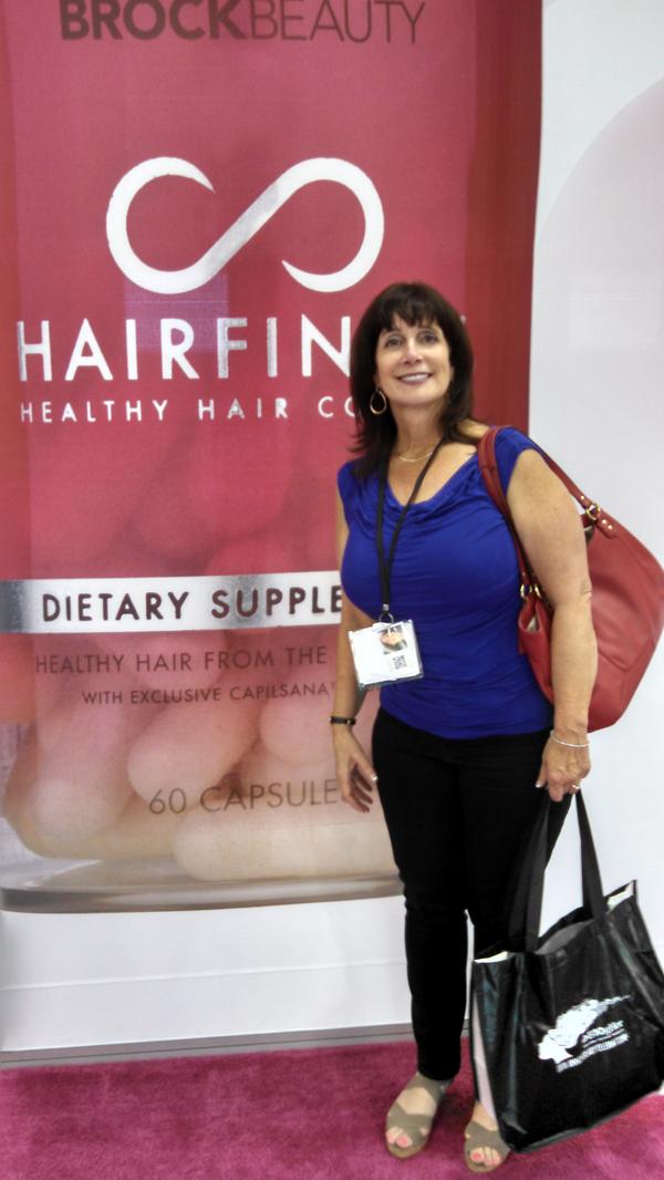 FirstClassWoman's tweet photo. #hairfinity http://t.co/HU3LHms5vK
