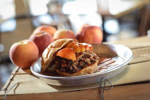 Edleysbbq's tweet photo. Alright alright alright, we now return you back to your regular BBQ tweeting. #peachesrule http://t.co/qrWfsw8qK4