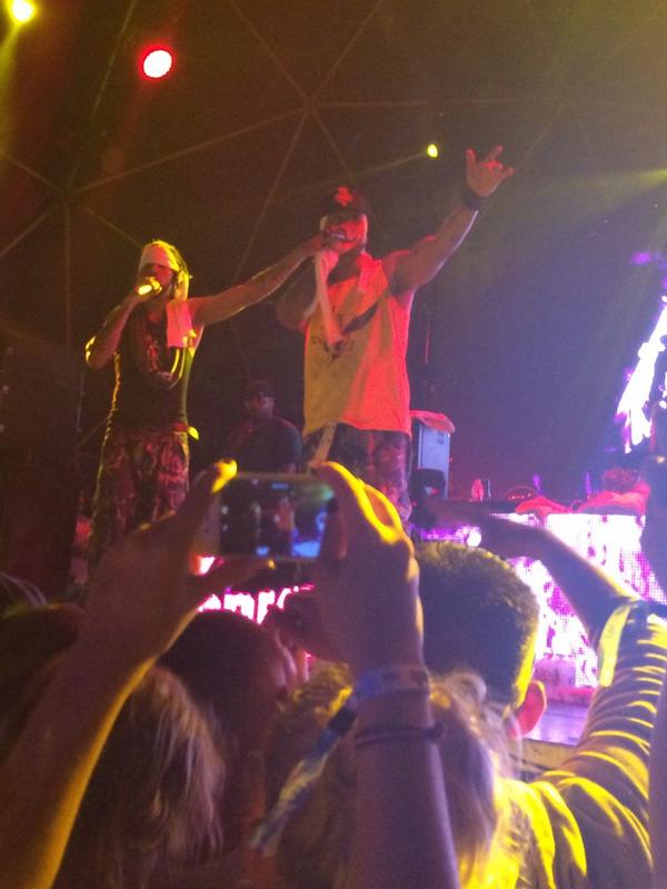 ninchee6's tweet photo. Yesterday was AWESOME at @freshislandfest!!! 😎👐 @methodman @therealredman @realmethandred 🙏 http://t.co/V7qAcsuowt