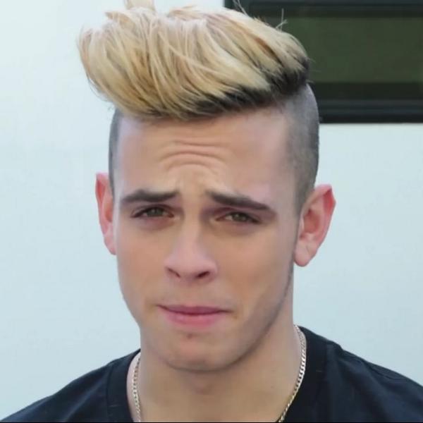 Image_Janoskian's tweet image. #imagine Daniel making this face as he watches you walk down the aisle